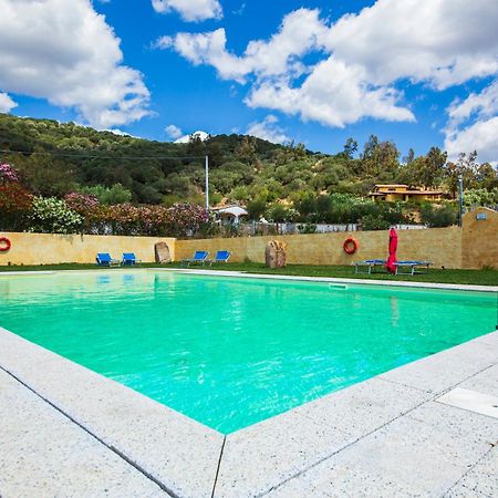 Agriturismo Piperedda 이르골리 외부 사진