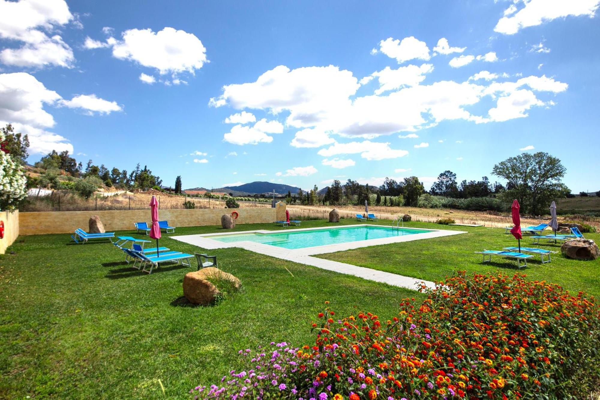 Agriturismo Piperedda 이르골리 외부 사진