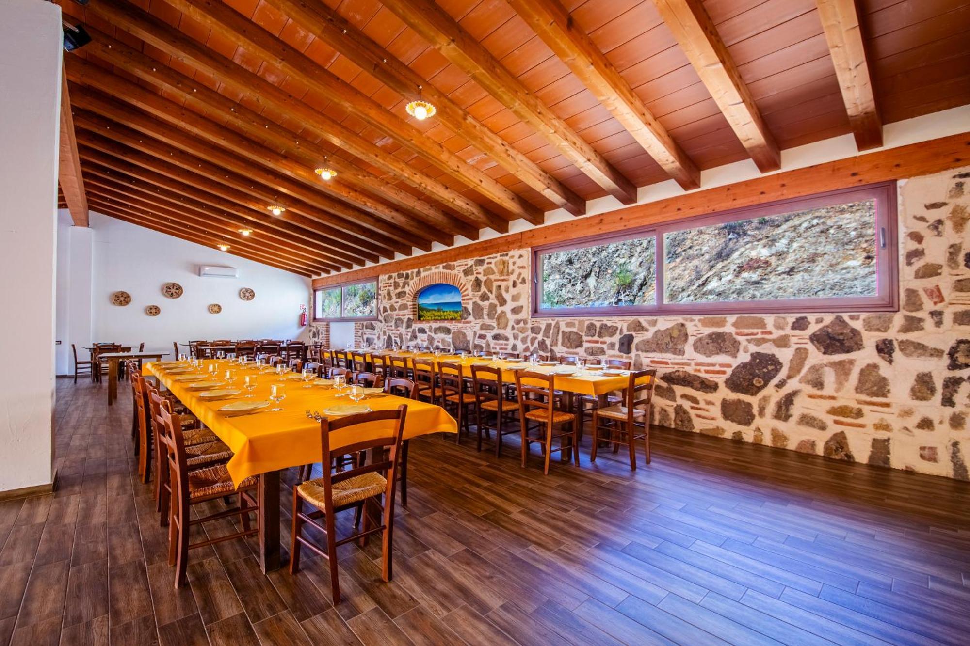 Agriturismo Piperedda 이르골리 외부 사진
