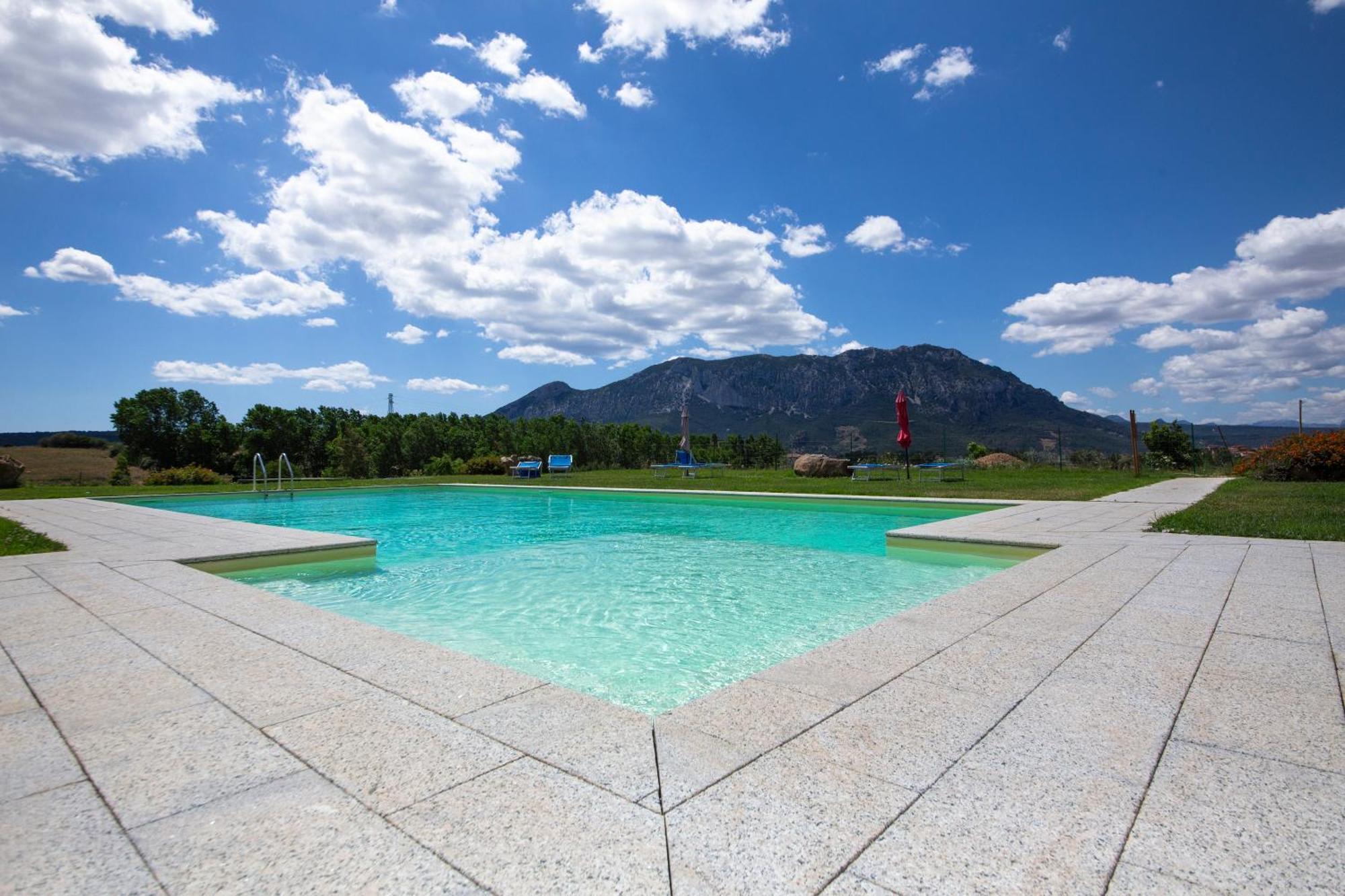 Agriturismo Piperedda 이르골리 외부 사진