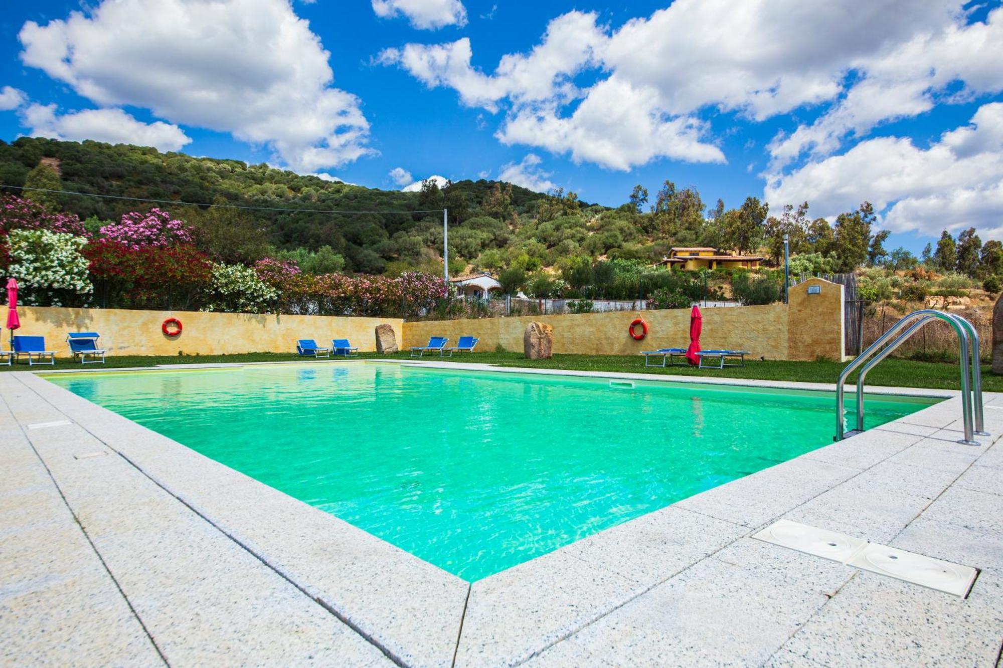 Agriturismo Piperedda 이르골리 외부 사진